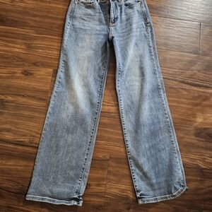 Judy Blue Light Wash Flare Jeans